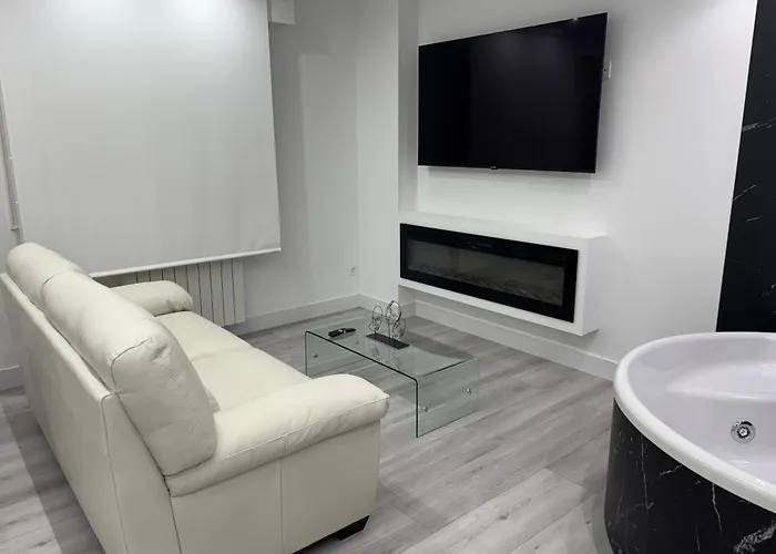 B&w Andres De La Llosa Apartment Castro Urdiales