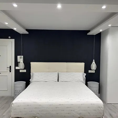 B&w Andres De La Llosa Appartement Castro Urdiales