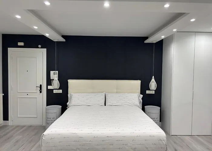 B&w Andres De La Llosa Apartment Castro Urdiales