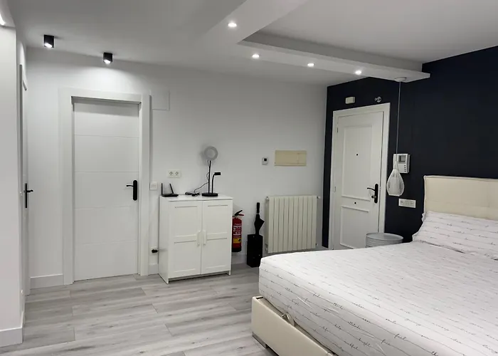 Apartment B&w Andres De La Llosa Castro Urdiales